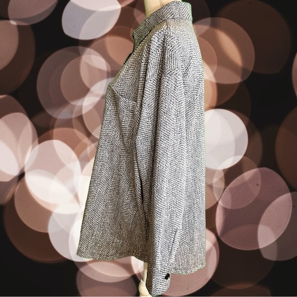 NWT Athleta ‘Textured Shirt Jacket’ in “Braiden Black & White” Size XL - Picture 12 of 16